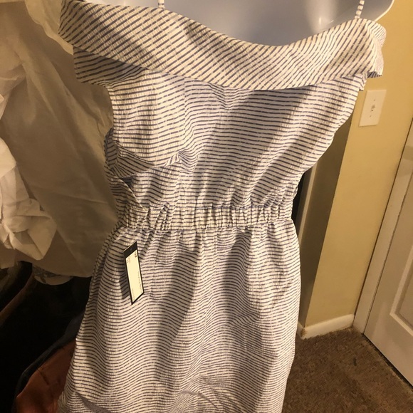 Blue&White striped off shoulder dress - Picture 3 of 4